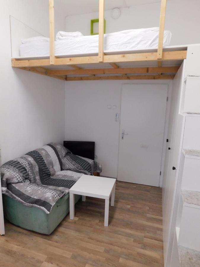 Ledek Apartment リュブリャナ エクステリア 写真